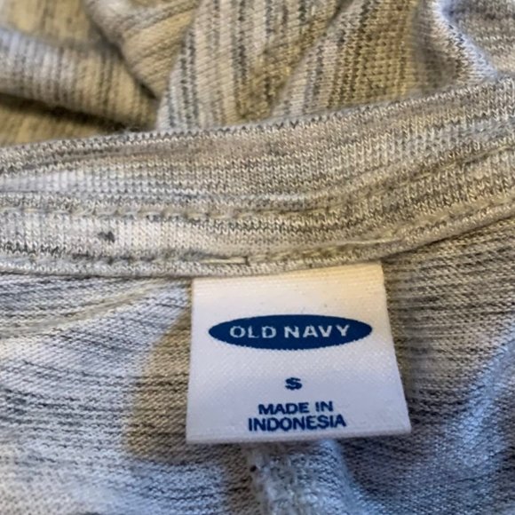 Two Old Navy Gray Tank Tops with Sayings Sizes S/M - Picture 11 of 14